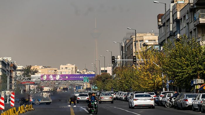 کیفیت هوای تهران در شرایط ناسالم برای گروه‌های حساس